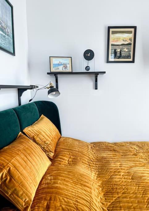 Art Deco Studio In Old Town براتسيلافا المظهر الخارجي الصورة